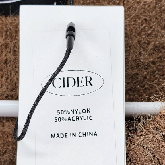 Cider Women's Brown Crewneck Sweater - L - Picture 6 of 6